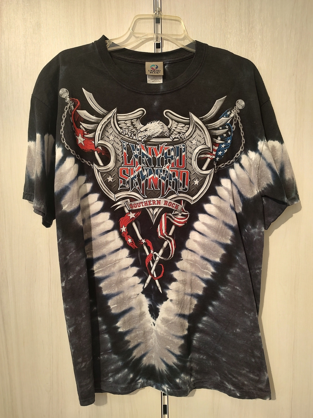 NWT Liquid Blue Lynyrd Skynyrd Vintage Shirt Size L